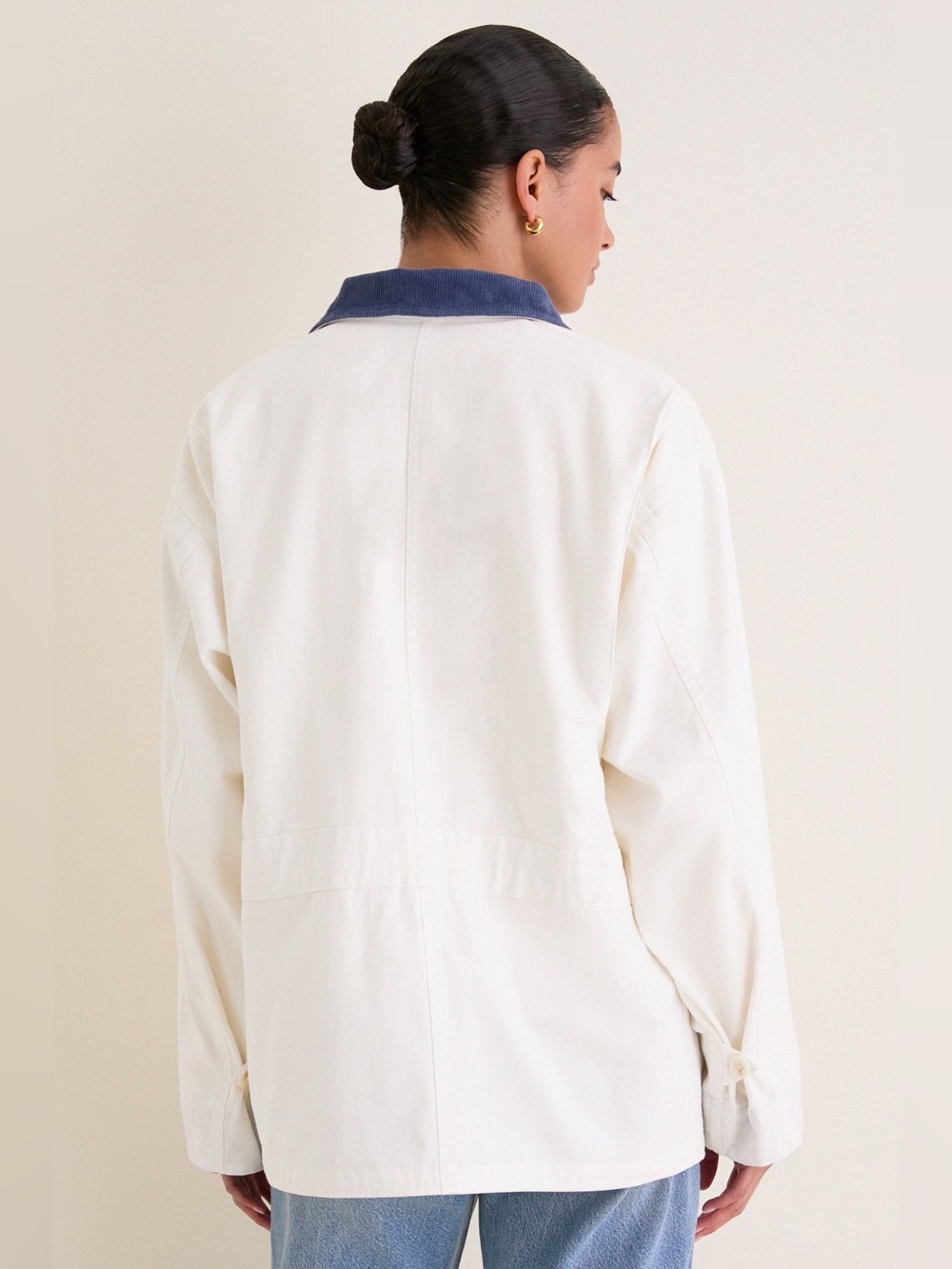 Tuckernuck White Bunny Barn Jacket Size Medium NWT Relaxed Fit Corduroy Collar - Picture 4 of 16